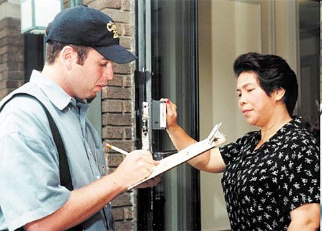 The 2010 Census has begun. Census enumerators began delivery of 2010 census forms to Lopez