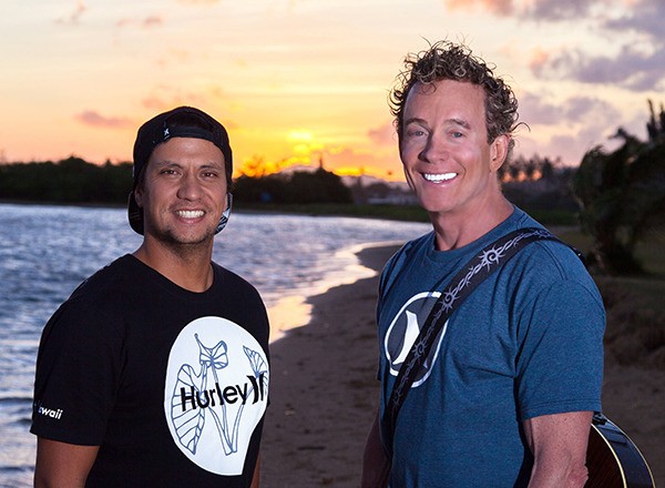 HAPA band members Kapono Na‘ili‘ili and Barry Flanagan.