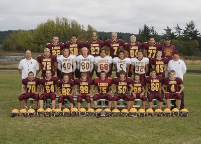 The Lobos Football Team ended this season as the Pacific Coast League “B-8” Football Champions with a 9-1 record and participated in district playoffs.