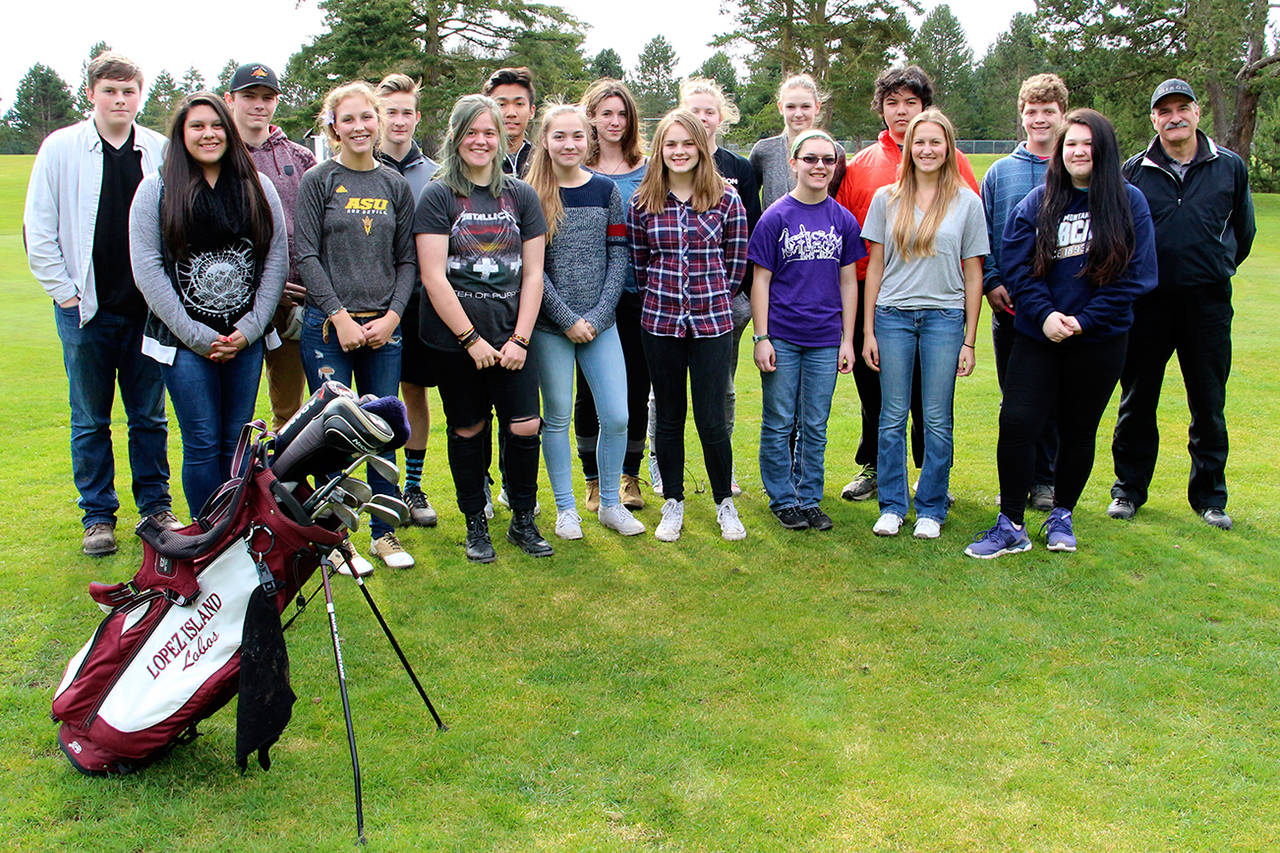 Mandi Johnson photo/staff photo                                Front row: Anna Velazquez, Anah-Kate Drahn, Anne Scholz, Siri Dye, Shayna Gruenwald, Naomi Vliet, Kate Combs and Ava Franklin. Back Row: Henry Skorny, Austin Reinmuth, Tobin Arden, Gary Liu, Claire Roberson, Zoe Reinmuth, Nora Zapalac, Ty Greacen, Reese Hamilton and coach Richard Têtu. Not pictured: Cyrus Froning, Dariya Begbman, Elizabeth Krantz, Hailey Riddell, Sonnnette Roberson and Sterling Carfrae.                                .