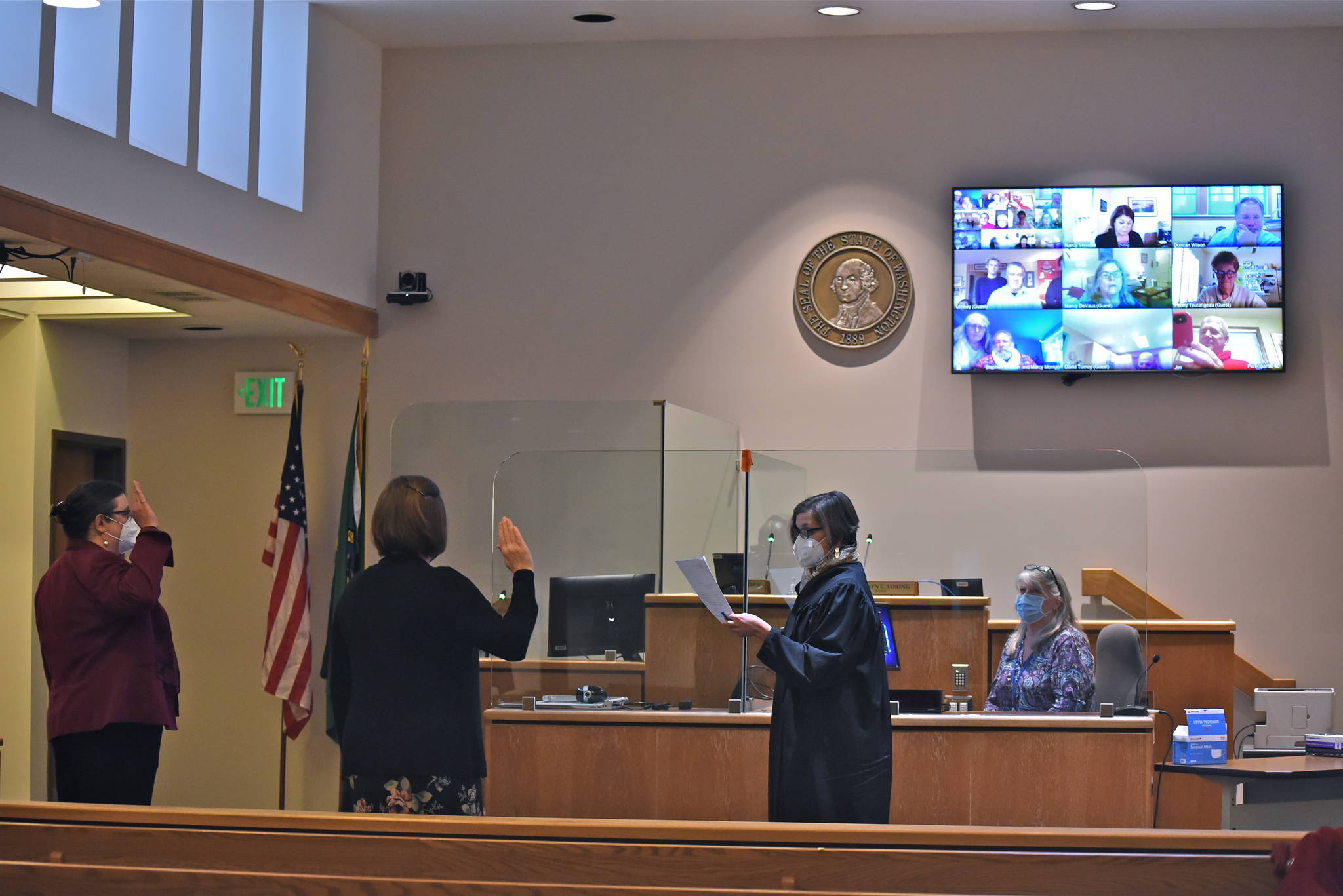 Tate Thomson/Staff photo
On Dec. 29, Christine Minney and Cindy Wolf were sworn into office by San Juan County Superior Court Judge Katheryn Loring.