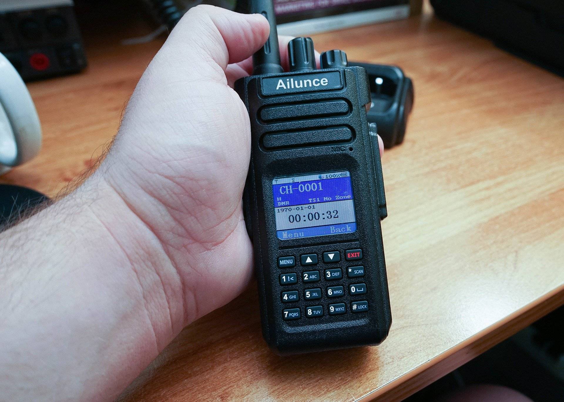 Amateur radio in desasters pictures