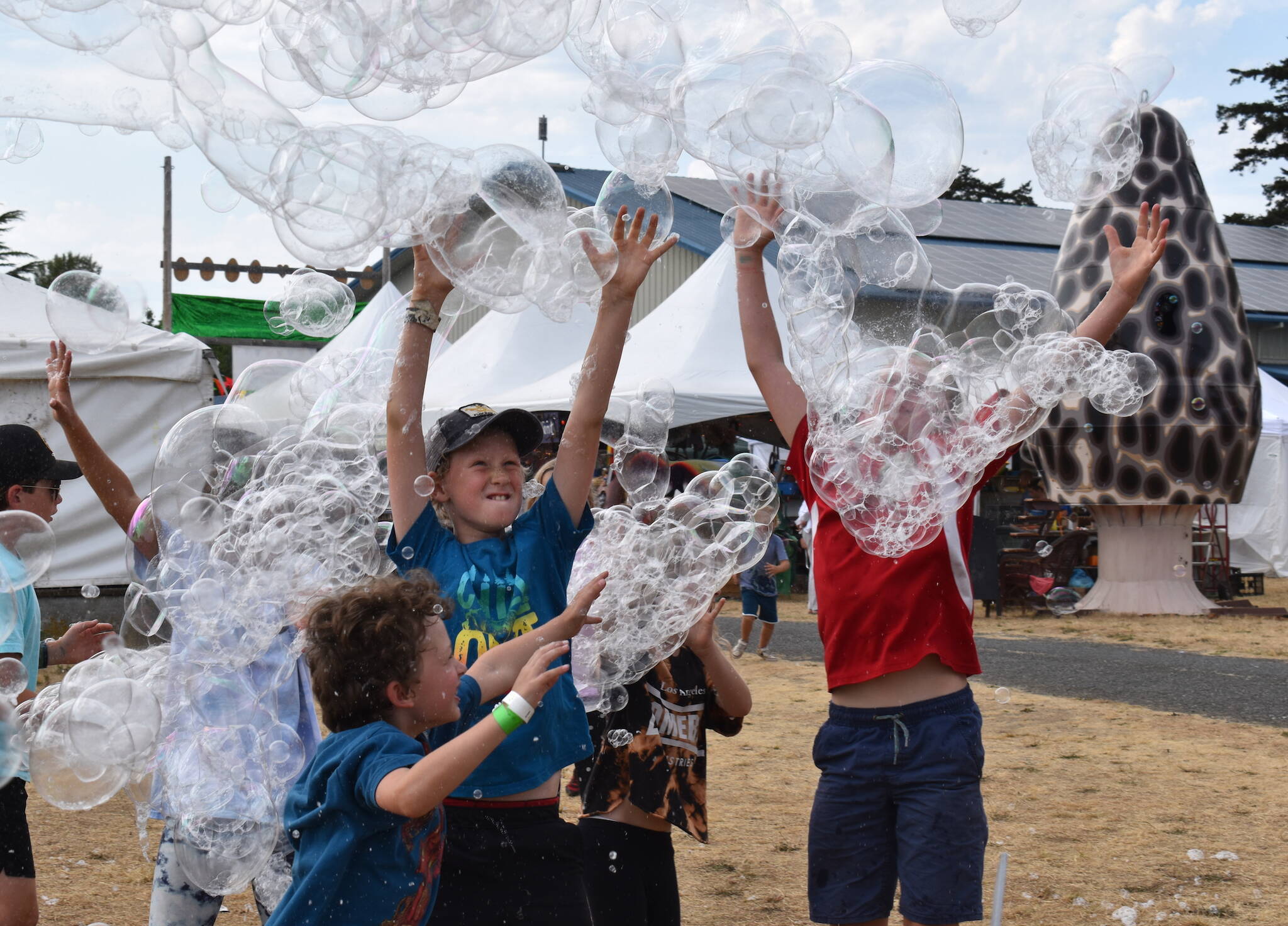 Kelley Balcomb-Bartok Staff photo
Enjoying time at the fair with bubbles