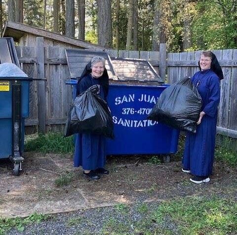 Community comes together for successful 2025 Spring Great Islands Clean-Up
