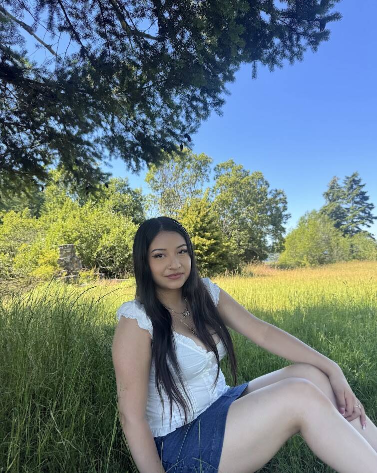 Abril Velazco photo.
Abril Velazco.