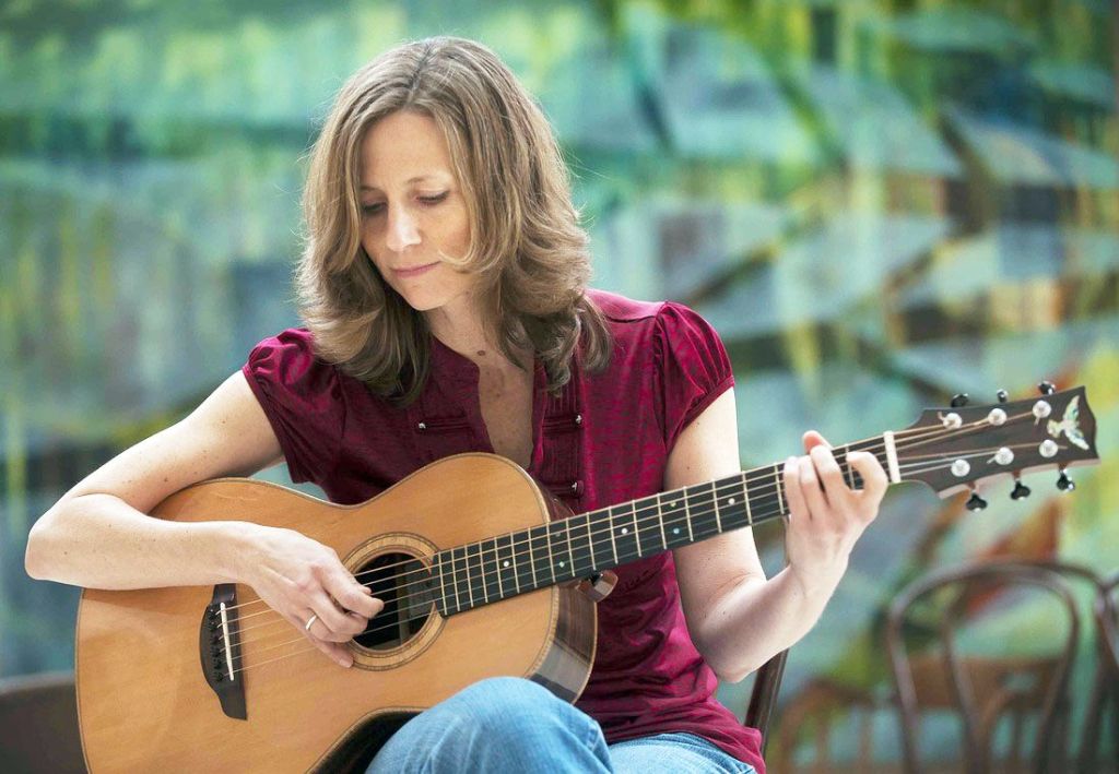 Tracy Grammer to hold concert at LCCA