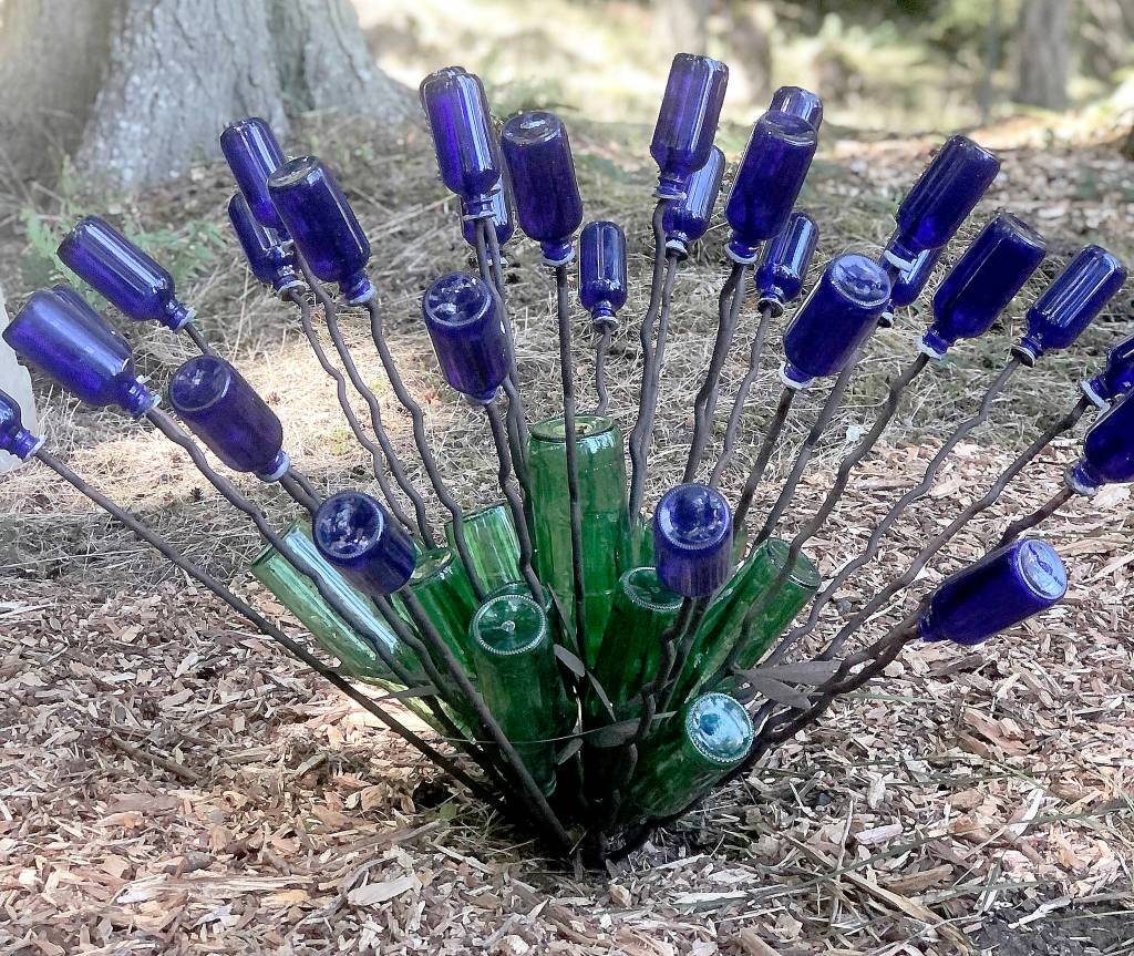 Colleen Smith/staff photo
A sculpture by Maria Root.